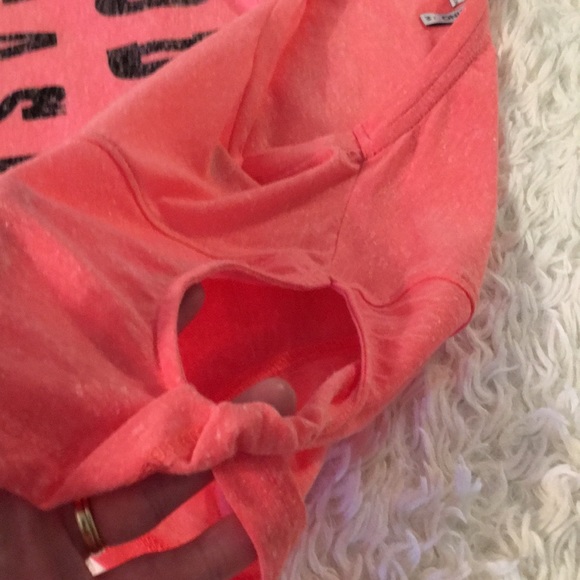 NWT ONLY Brand T-Shirt Rodeo Season Coral Med - Picture 3 of 6